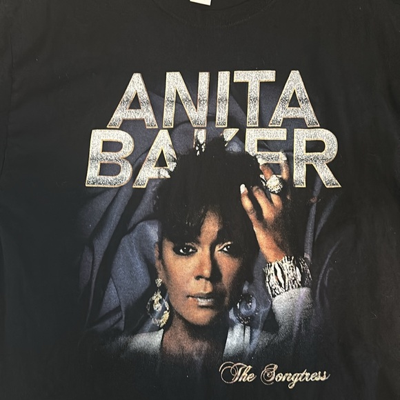 Anita Baker concert T-Shirt - Picture 2 of 3